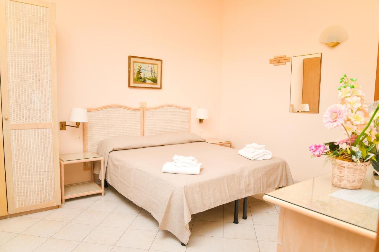 Hotel Maremonti Forio  Exterior photo